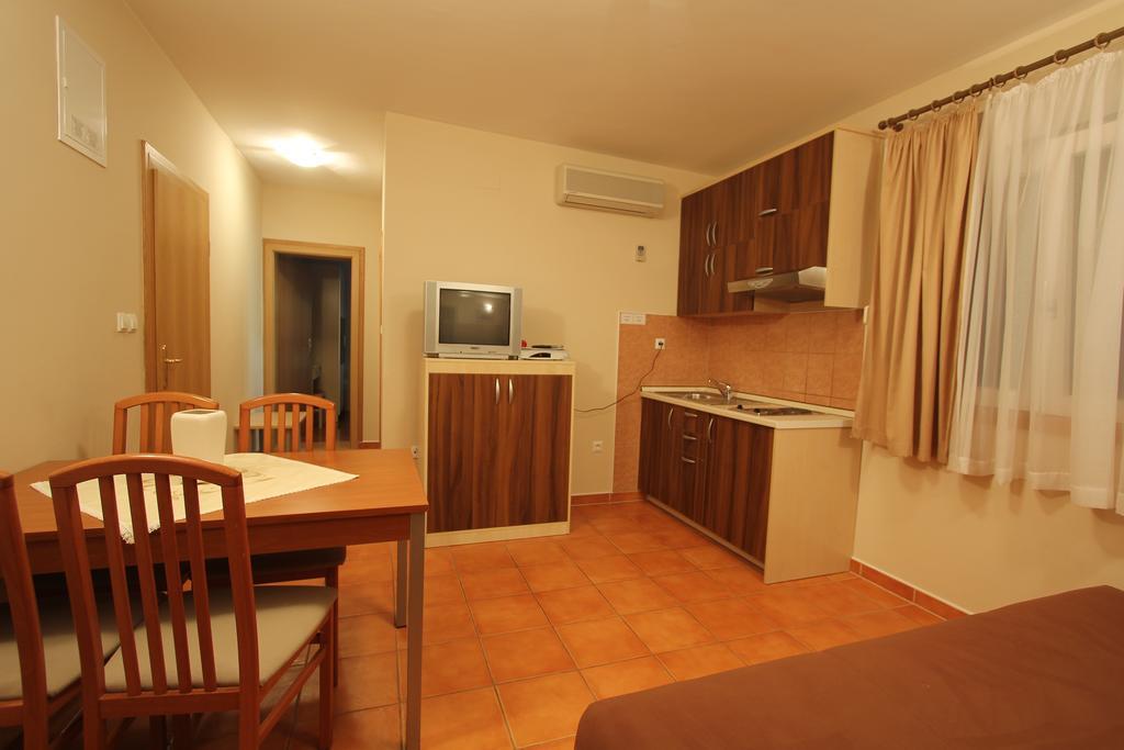 Apartments Villa Ceres Klek Pokoj fotografie